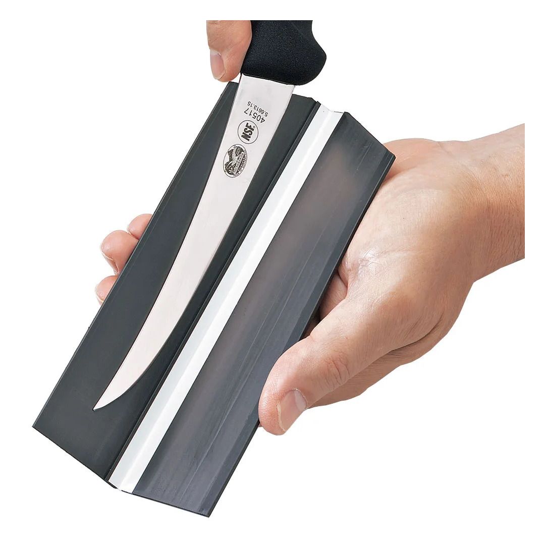 Protège-lame pour couteaux de 6 à 8 de longueur - Victorinox - Doyon  Després