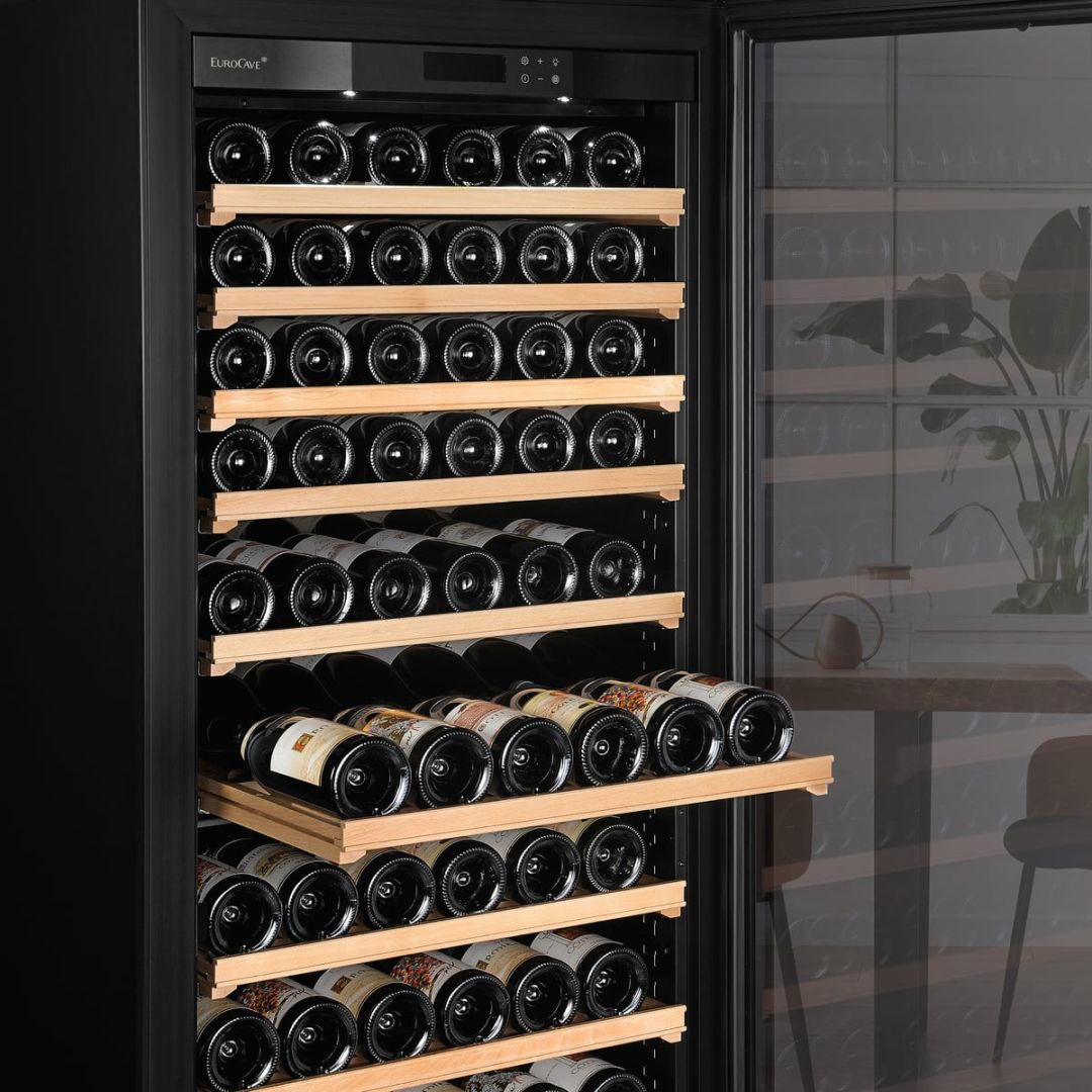 La Premiere Cellar, 1 Temperature, 1 Glass Door with Black Frame - 177 Bottles