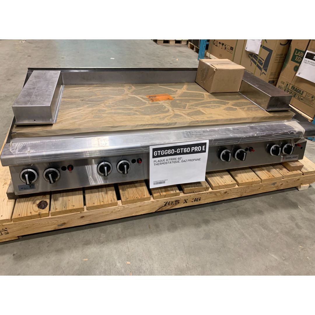 60" Thermostatic Gas Propane Griddle (Damaged)