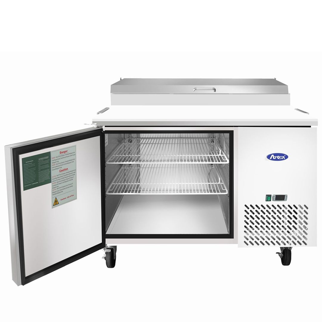 44" Refrigerated Pizza Prep Table - 6 Food Pans