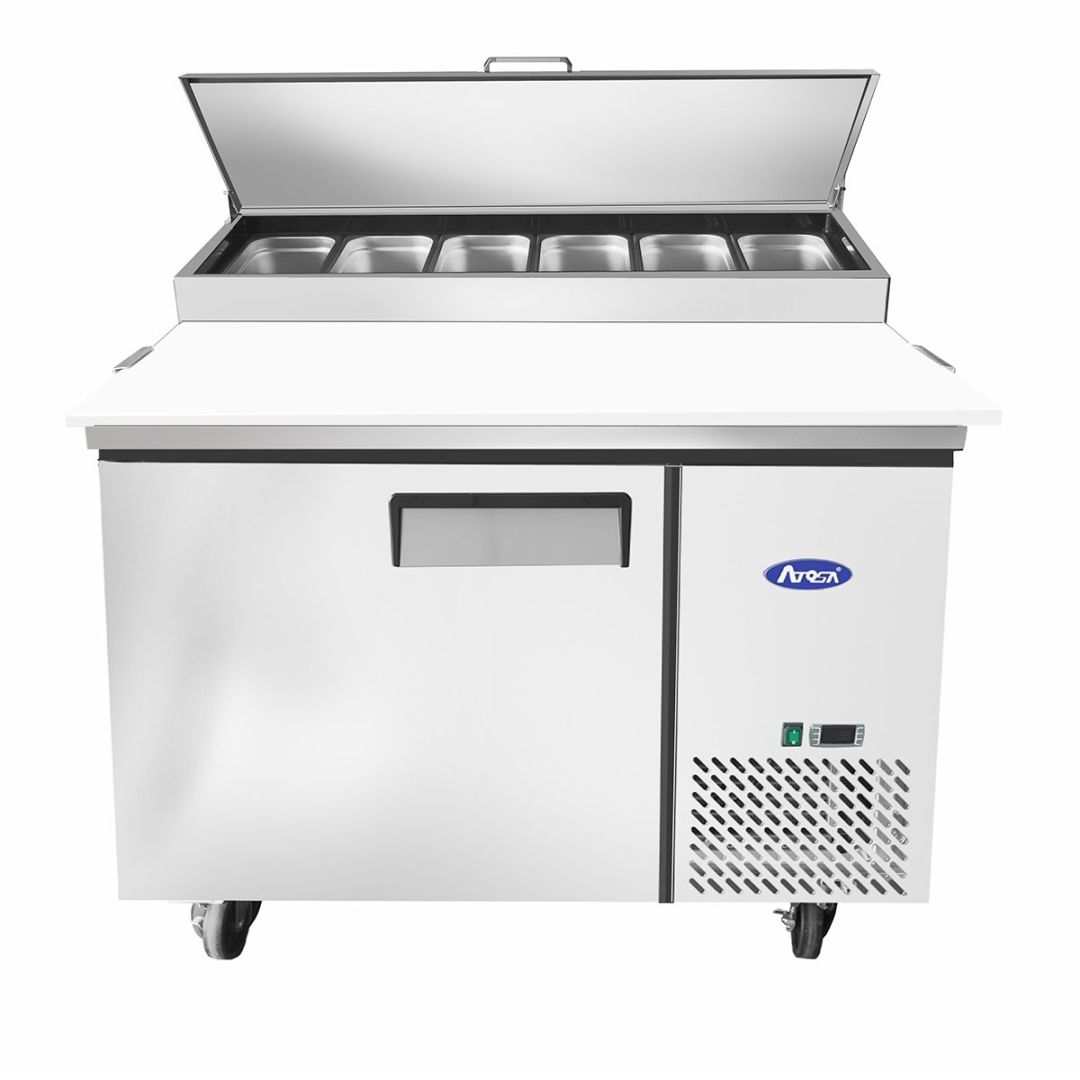 44" Refrigerated Pizza Prep Table - 6 Food Pans