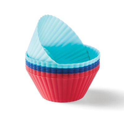 Ensemble de douze moules à muffin en silicone