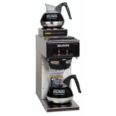 Machine à café automatique avec deux réchauds