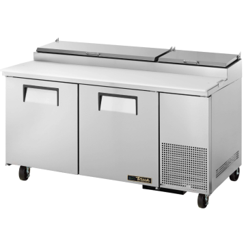 67" Refrigerated Pizza Prep Table - 18 Food Pans