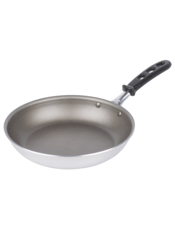 8" Wear-Ever Aluminum Skillet with PowerCoat2 Coating and Silicone Handle