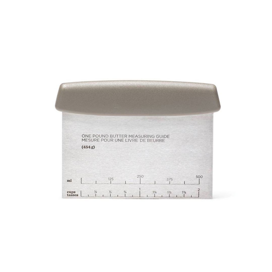 Coupe-pâte en acier inoxydable 6"