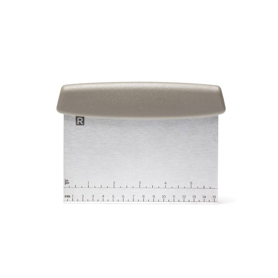 Coupe-pâte en acier inoxydable 6"