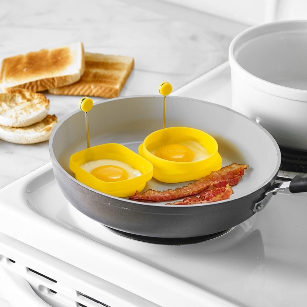 Moule à oeuf en silicone réversible