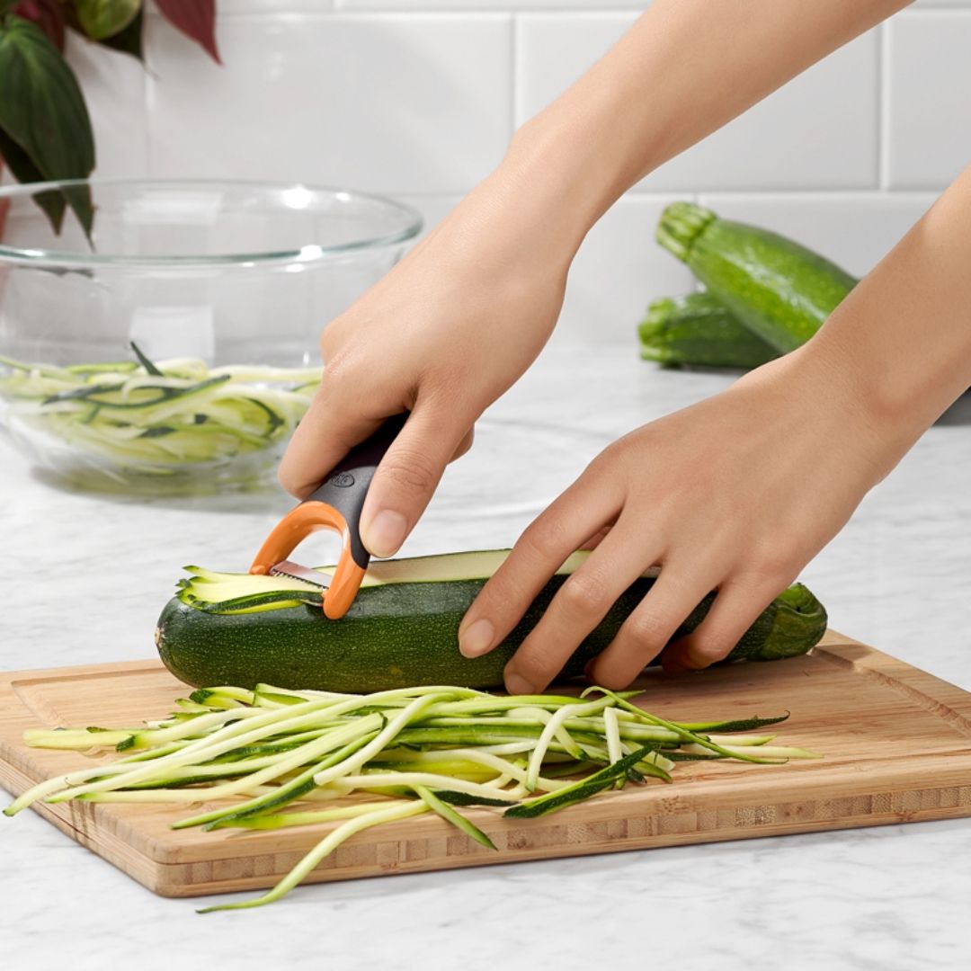 Éplucheur julienne