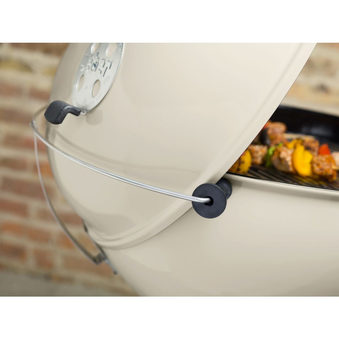 BBQ au charbon Master-Touch 22" - Ivoire