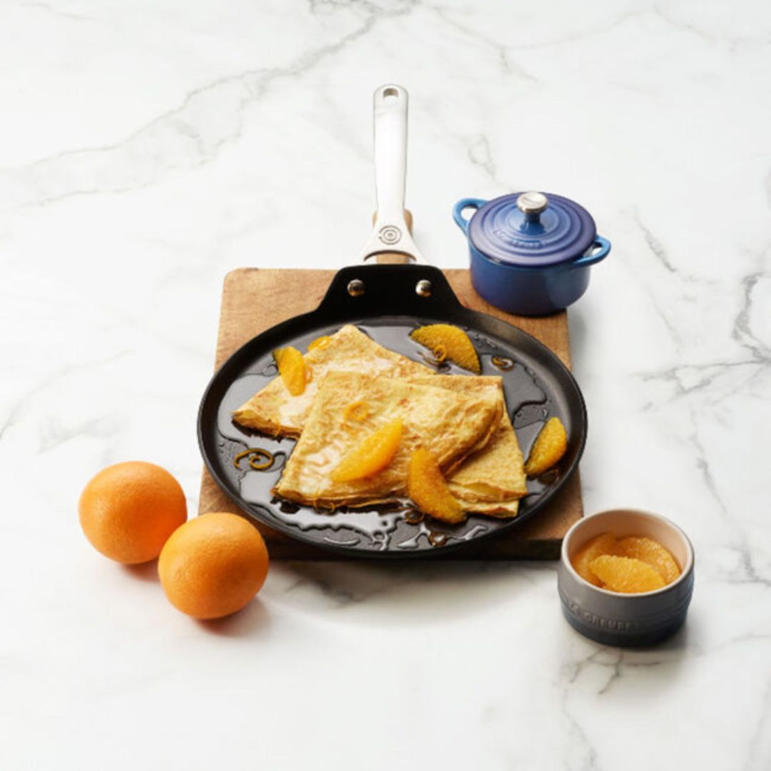 Crêpière antiadhérente robuste pro avec rateau
