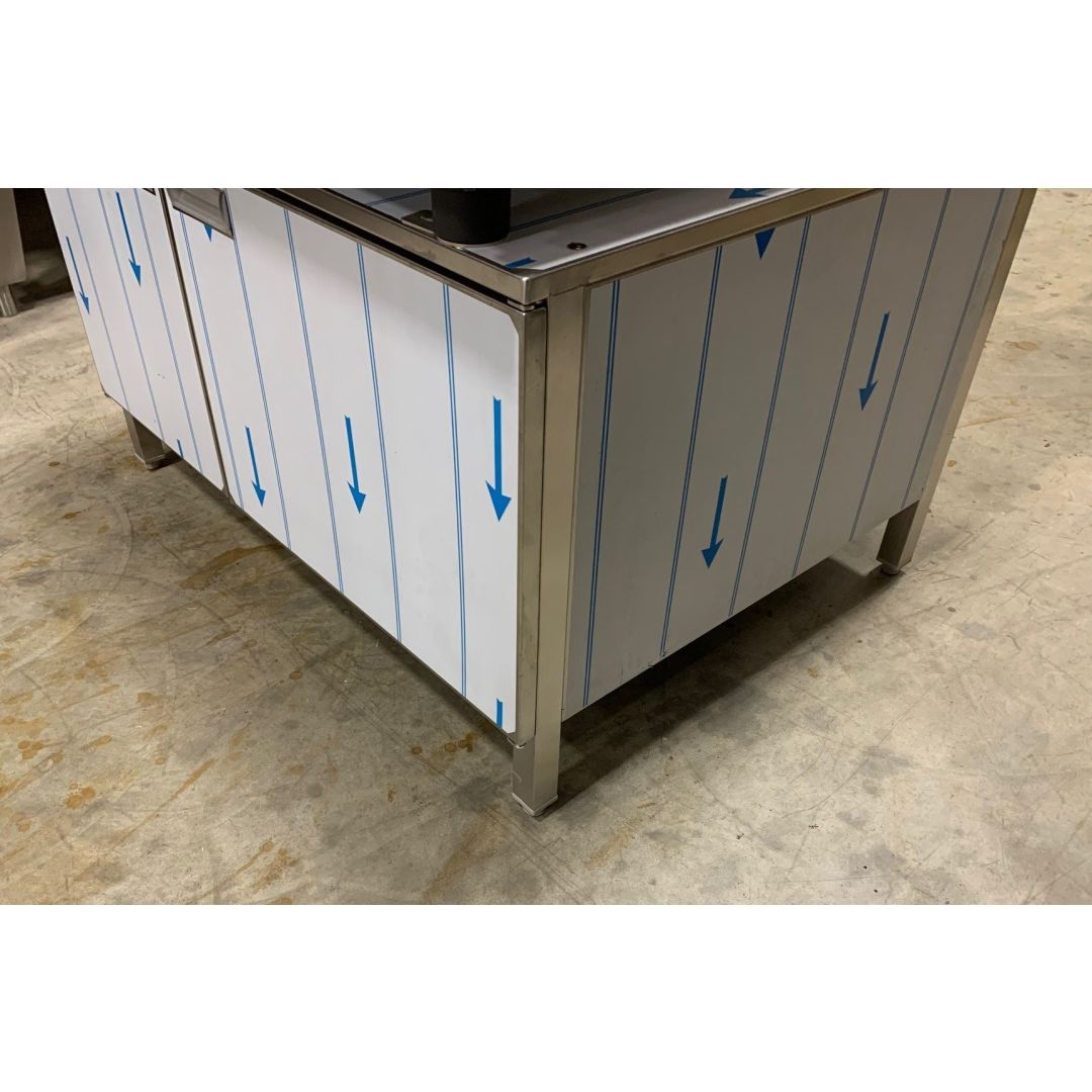Base fermée 2 portes pour four combi (endommagée)