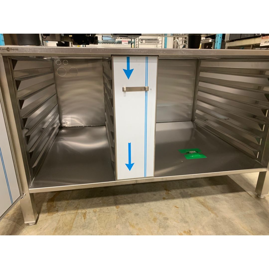 Base fermée 2 portes pour four combi (endommagée)
