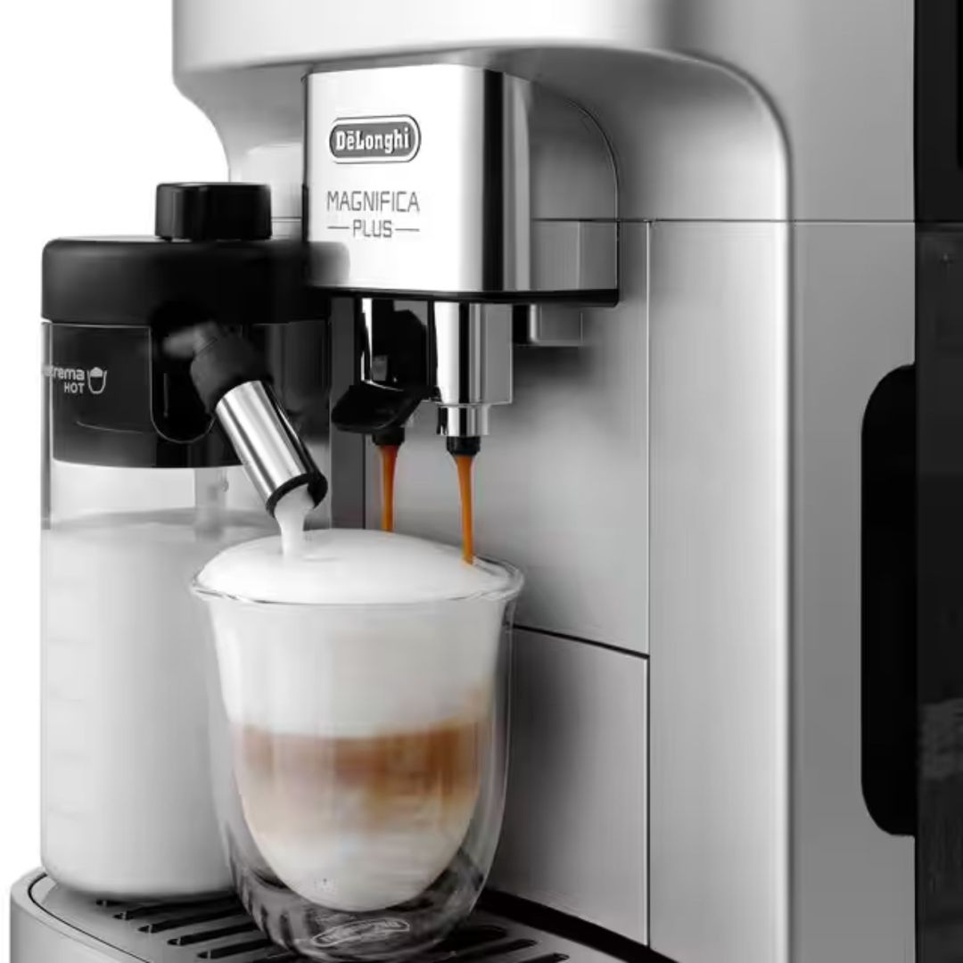 Magnifica Plus automatic coffee machine 