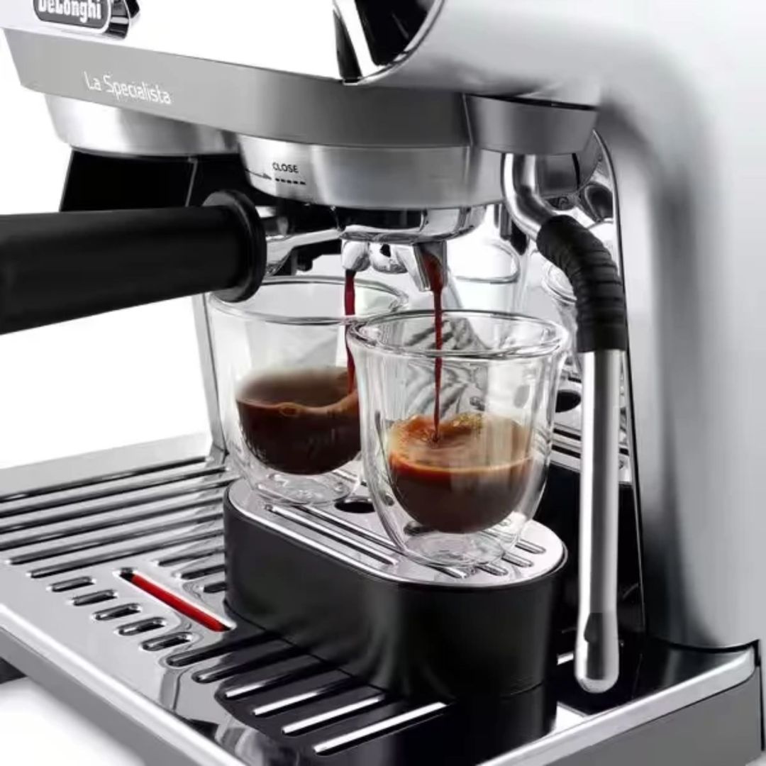 La Specialista Arte Evo manual coffee machine with cold brew 