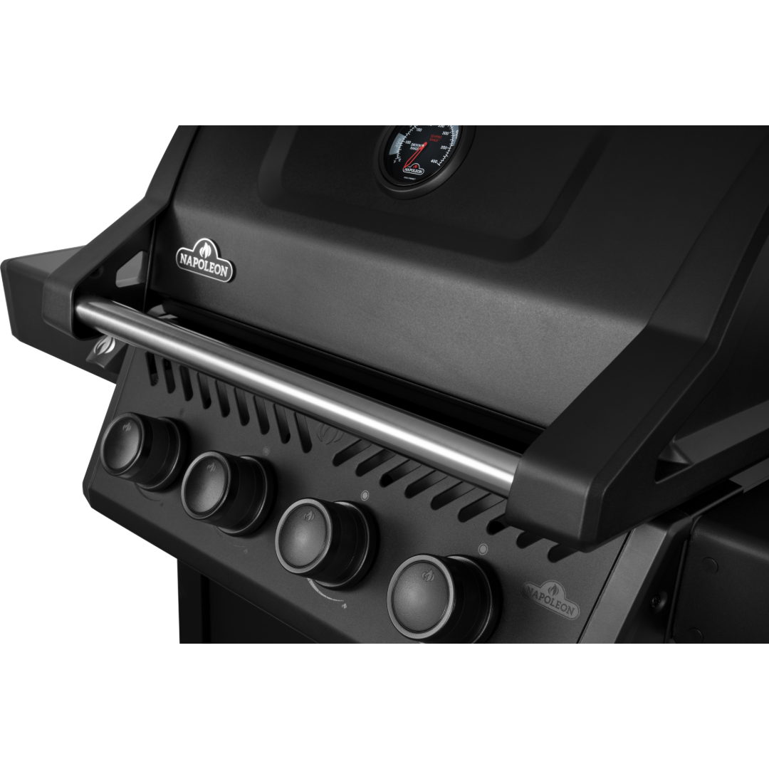 Freestyle 425 Propane Gas BBQ – 4 Burners - Matte Black