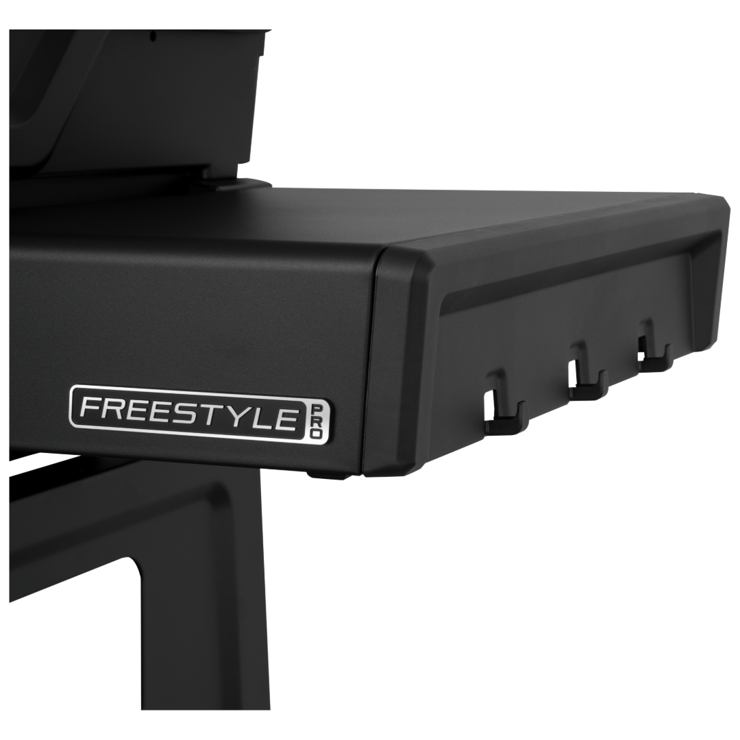 Freestyle Pro 425 Propane Gas BBQ with 4 Burners and Infrared Side