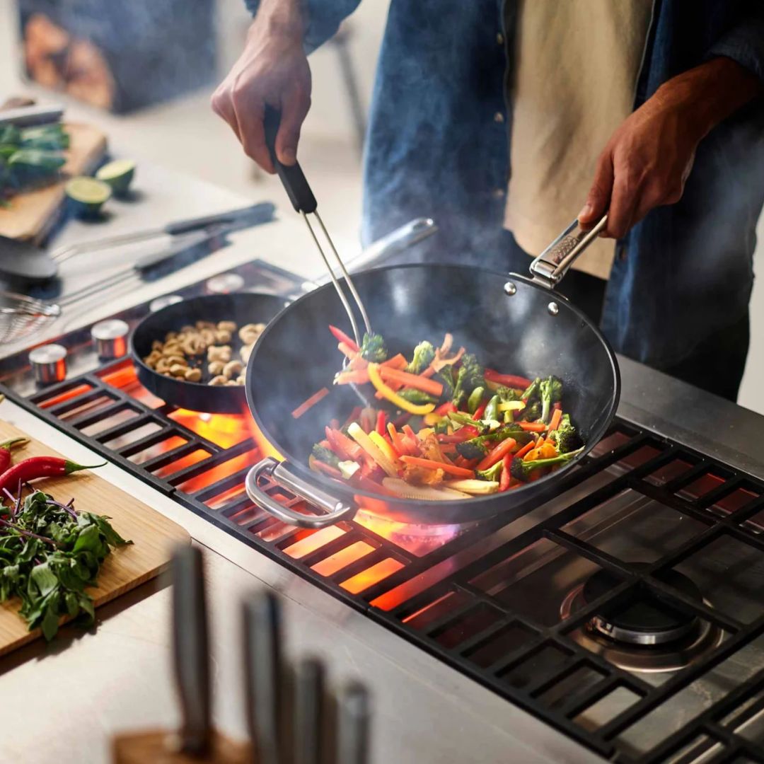 Wok antiadhésif Space avec manche pliable 12.5" - Bleu