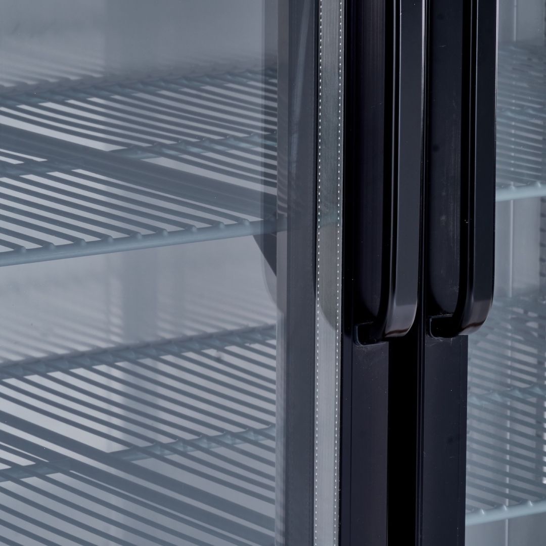 Distributeur de bar 2 portes pleines - 69"