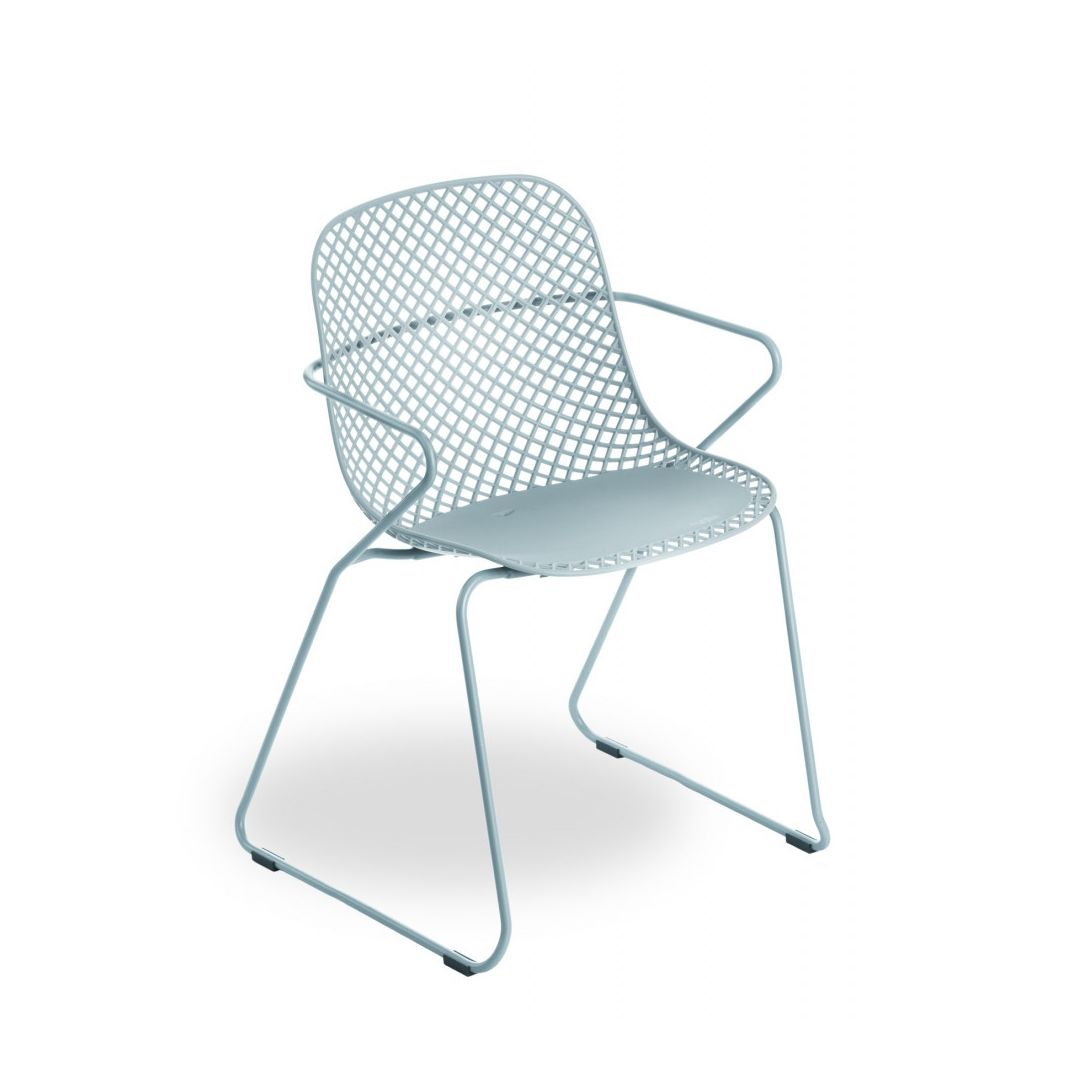 Chaise en métal avec appuis-bras Ramatuelle '73 - Bleu ether