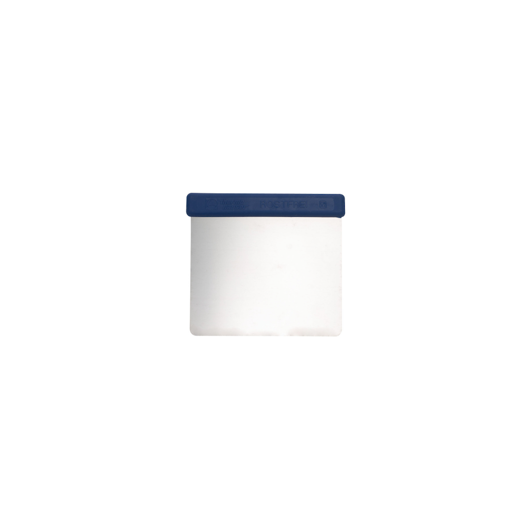 Coupe-pâte en acier inoxydable 4,75"