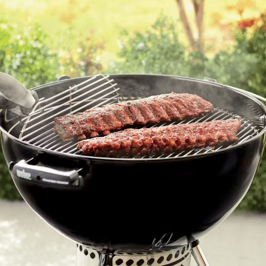 Grille articulée en acier plaqué pour BBQ au charbon 22"